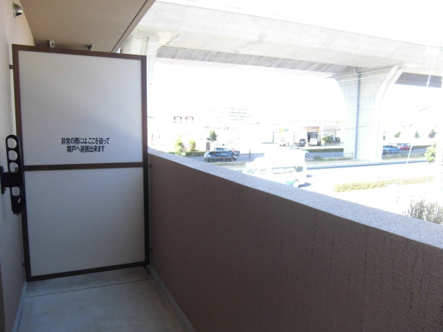 バルコニー　東ベランダです