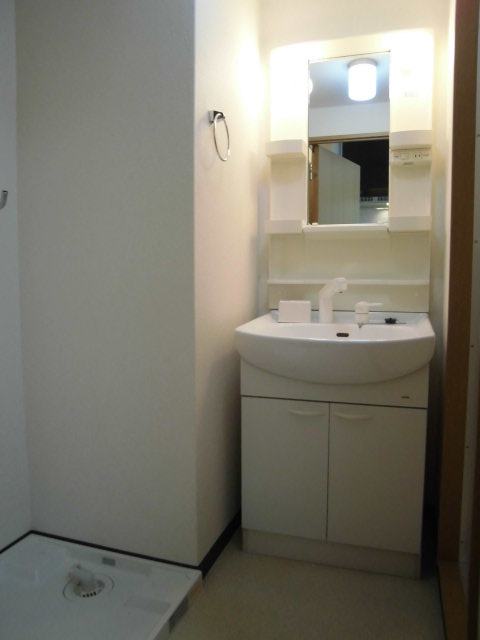 洗面設備　シャンプードレッサー付き