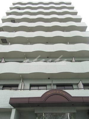 神奈川県横須賀市汐入町１（マンション）の賃貸物件の外観