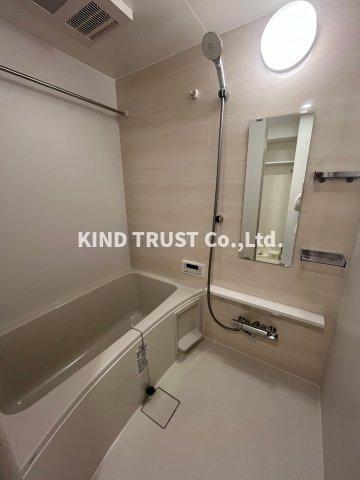 バス・シャワールーム　お風呂で日々の疲れを落としましょう