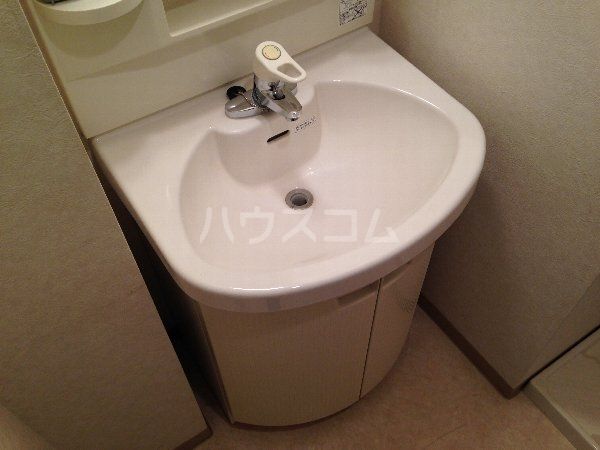 【国立市中のマンションの洗面設備】