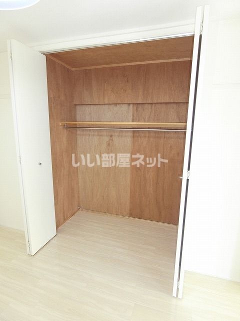 【津市本町のマンションの収納】