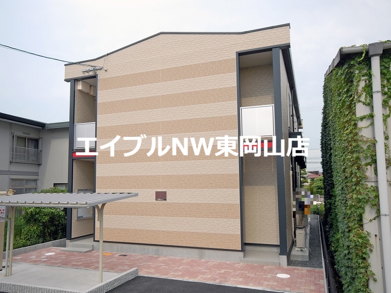 【レオパレス都の建物外観】