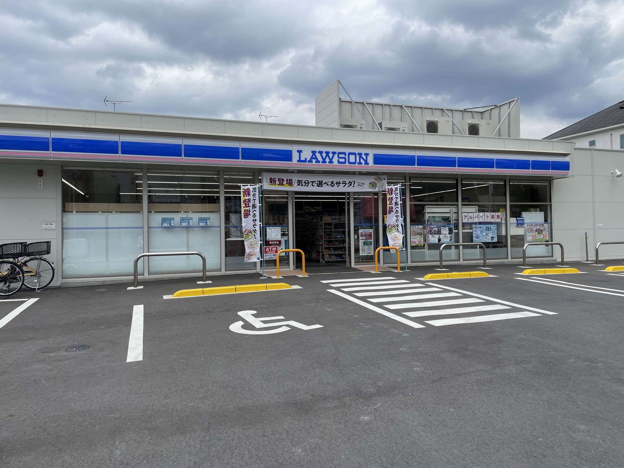 コンビニ　ローソン 西東京南町一丁目店（コンビニ）まで388m