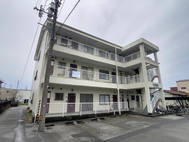 建物外観　2025年3月撮影