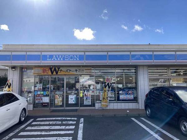 コンビニ　ローソン　四郎丸渡道店（コンビニ）まで400m