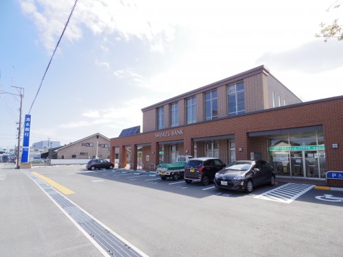 銀行　清水銀行興津支店・八木間支店（銀行）まで600m