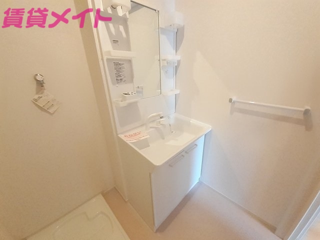 洗面設備　同型タイプ画像