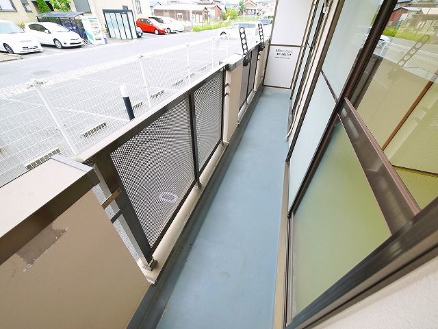 バルコニー　落ち着いた時間を過ごせるバルコニーです