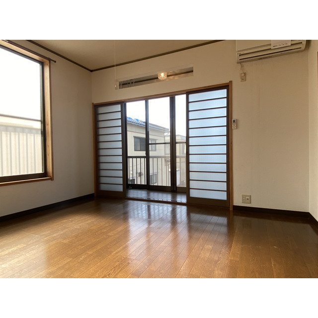 居室・リビング　洋室