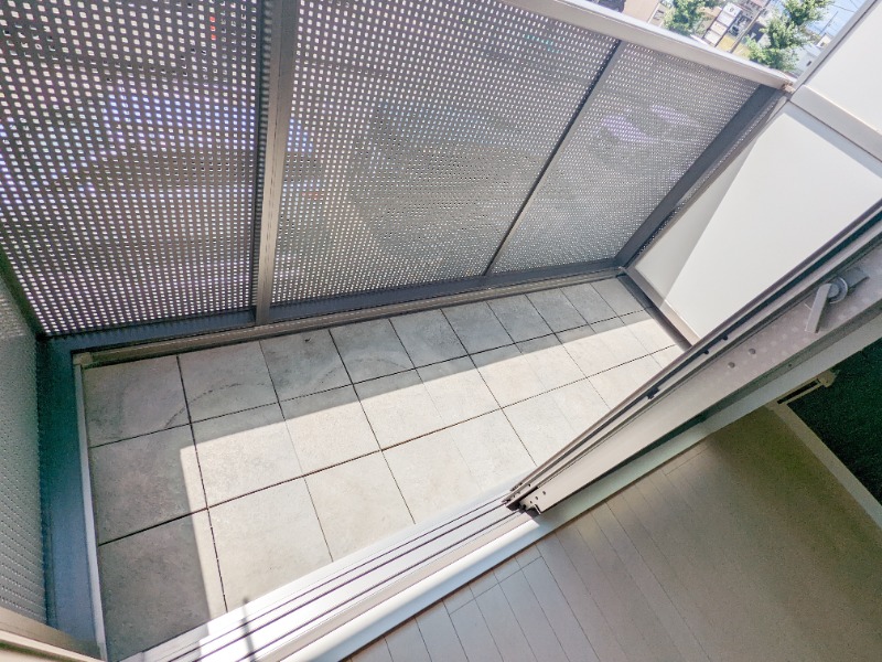 バルコニー　図面と現状に相違がある場合には現状を優先