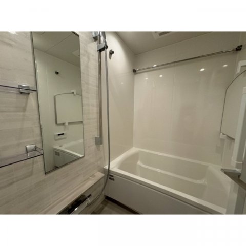 バス・シャワールーム　日々の疲れを癒すお風呂付です