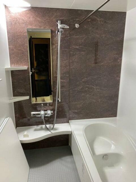 バス・シャワールーム　お風呂です