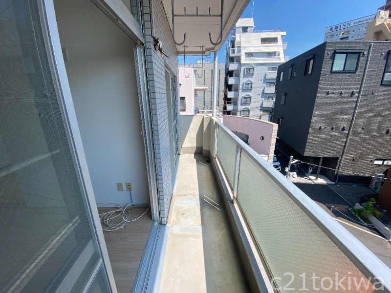 バルコニー　※前回募集時の写真です
