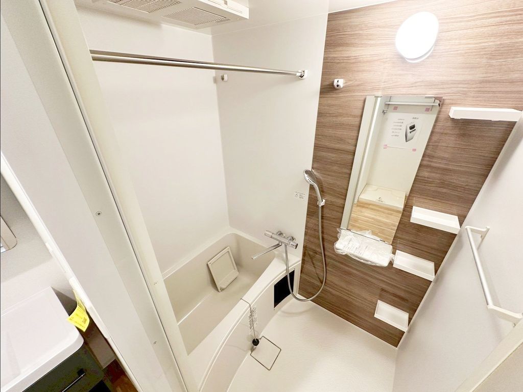 バス・シャワールーム　洗面