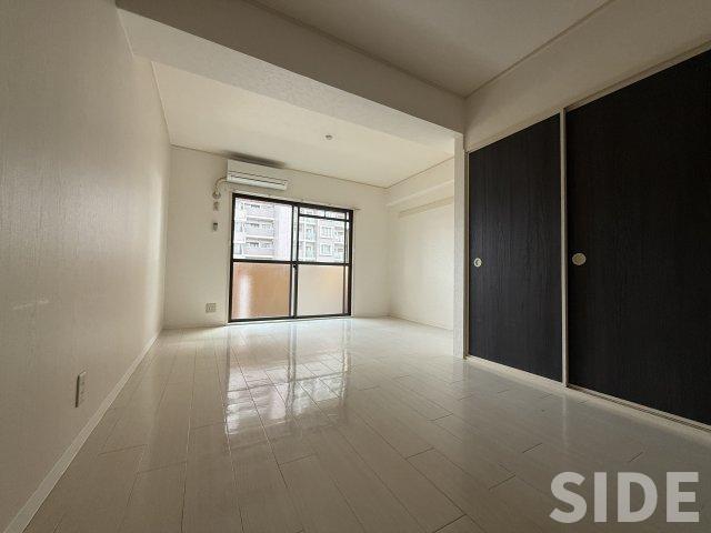 居室・リビング　※別号室参考画像