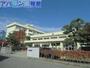 中学校　新潟市立石山中学校（中学校）まで923m