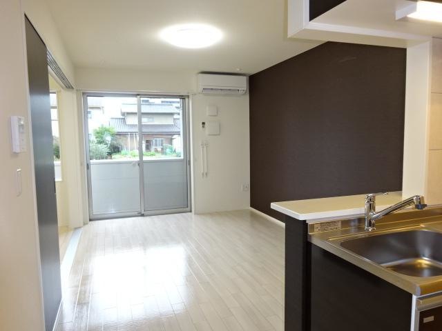 居室・リビング　リビング