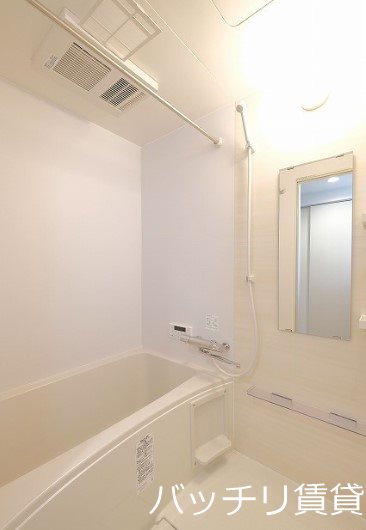 バス・シャワールーム　同型イメージの為、現状を優先致します。