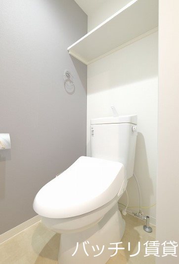 トイレ　同型イメージの為、現状を優先致します。