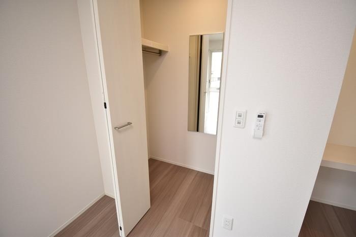 収納　ウォークインクローゼット