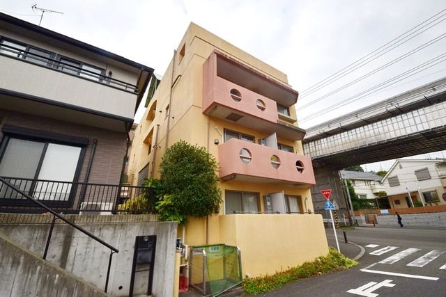 建物外観　★おしゃれな外観です★