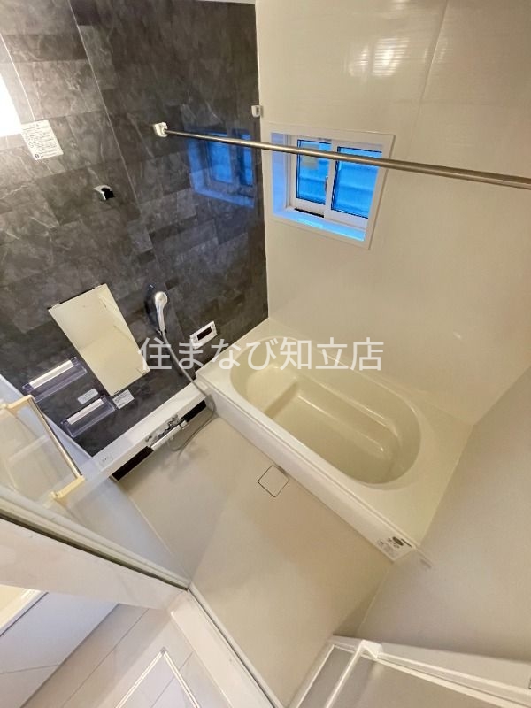 バス・シャワールーム　同型別部屋写真