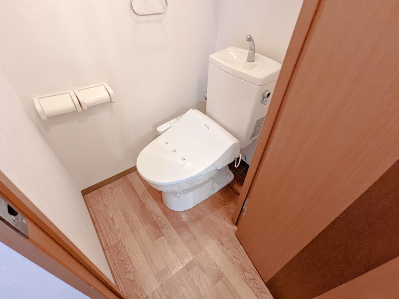 トイレ　図面と現状に相違がある場合には現状を優先