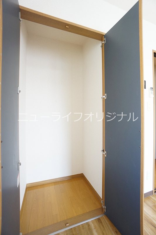 収納　仕切り等が無い分、収納方法を自由にアレンジできます☆