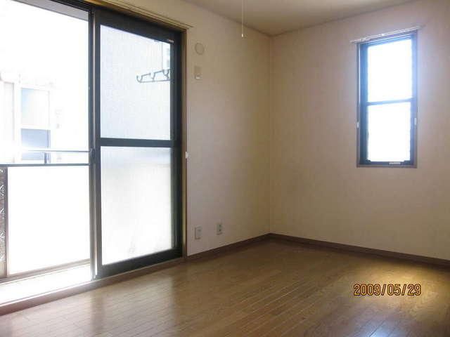 居室・リビング　★明るい居室★