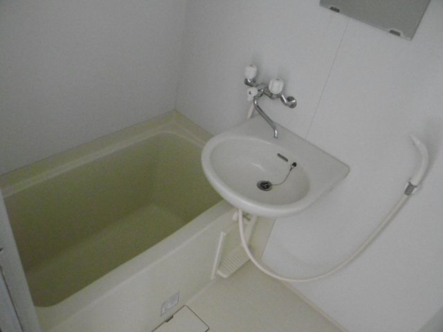 バス・シャワールーム　同仕様