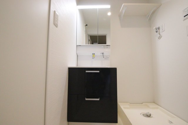 洗面設備　※別室の為、現況優先