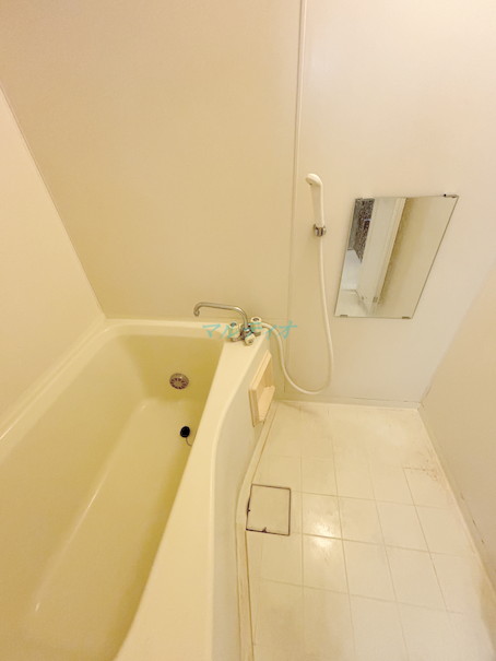 バス・シャワールーム　浴室