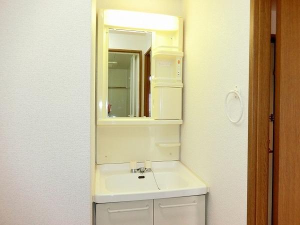 洗面設備　独立洗面台！