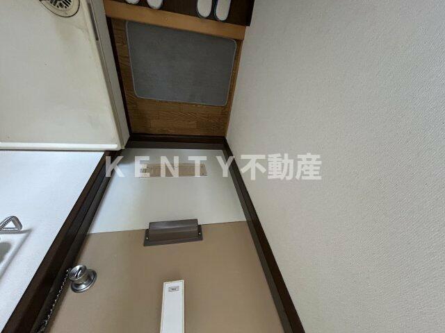 玄関　収納もある玄関です