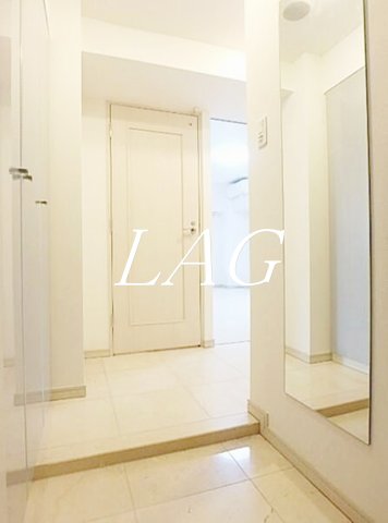 玄関　玄関です。