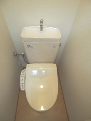 トイレ　同物件別部屋参考写真