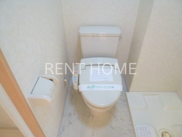 トイレ　ウォシュレット付き