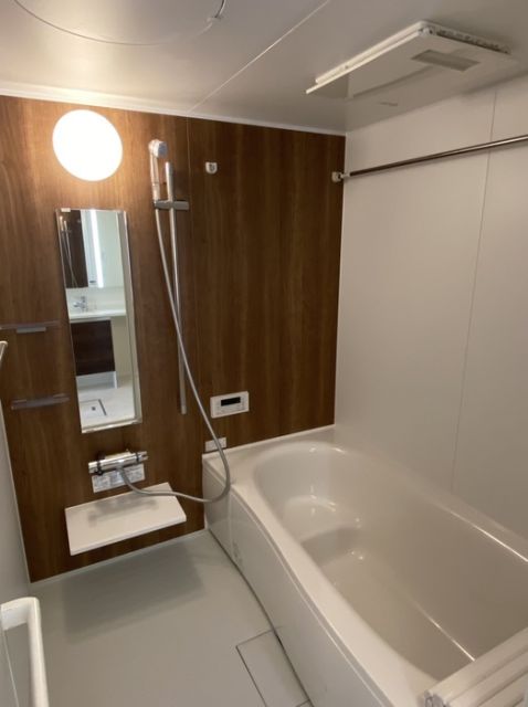 バス・シャワールーム