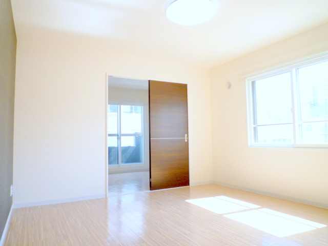 居室・リビング　キレイなリビング♪