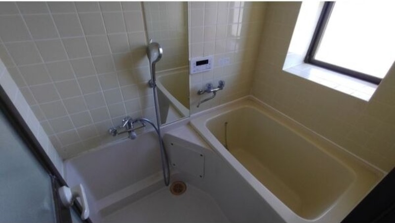 バス・シャワールーム　図面と現状に相違がある場合には現状を優先