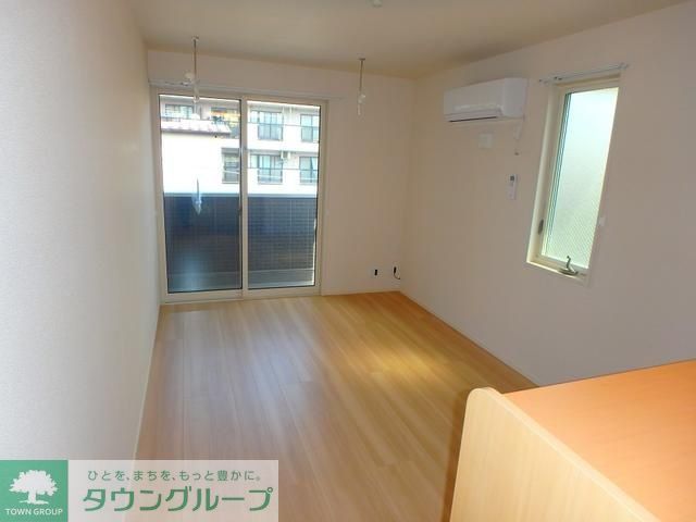 居室・リビング　★お部屋探しは株式会社タウンハウジング東京まで★