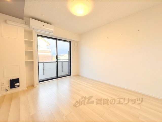 居室・リビング　洋室