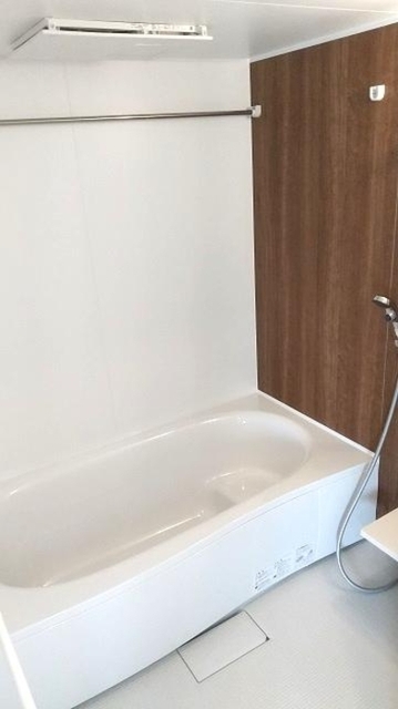 バス・シャワールーム　浴室換気乾燥機