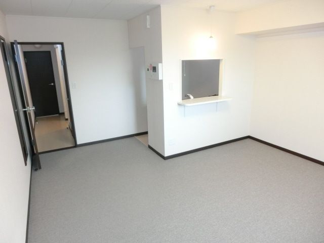 居室・リビング　会話の弾む対面キッチン