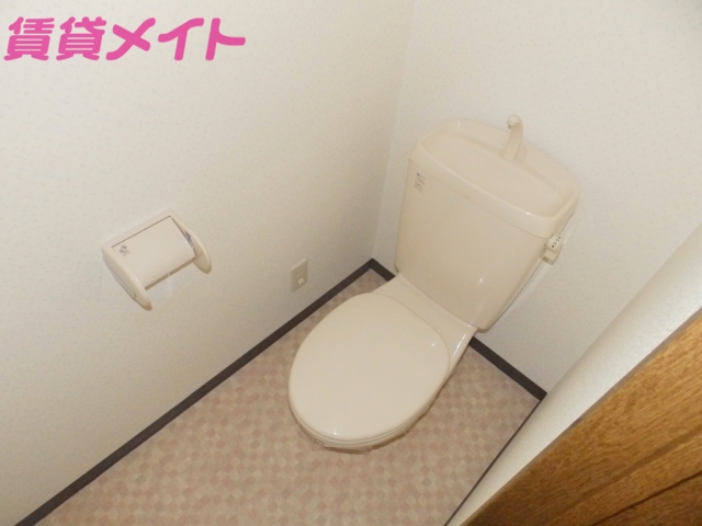 トイレ　トイレ同一物件の別部屋の写真です