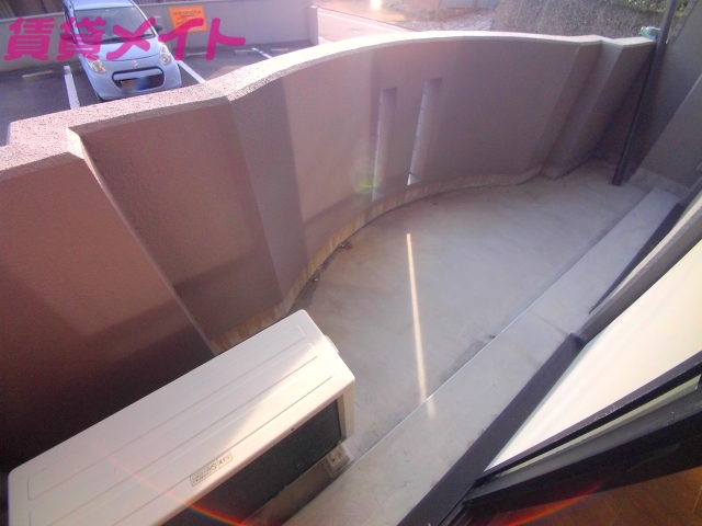 バルコニー　バルコニー同一物件の別部屋の写真です