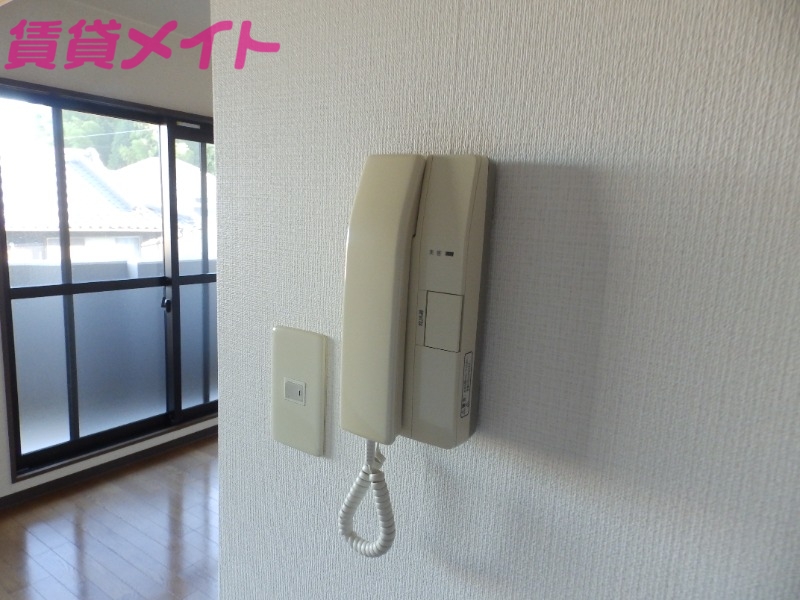 セキュリティ　セキュリティ同一物件の別部屋の写真です