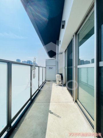 バルコニー　同マンション別部屋　参考写真