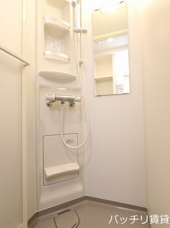 バス・シャワールーム　同型タイプの写真になります　現状優先